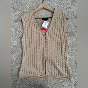 PLEASE READ DESCRIPTION- House of Harlow 1960 - Tan Cable Knit Vest